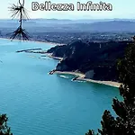 Il Balcone Sul Corso بيت للعطل